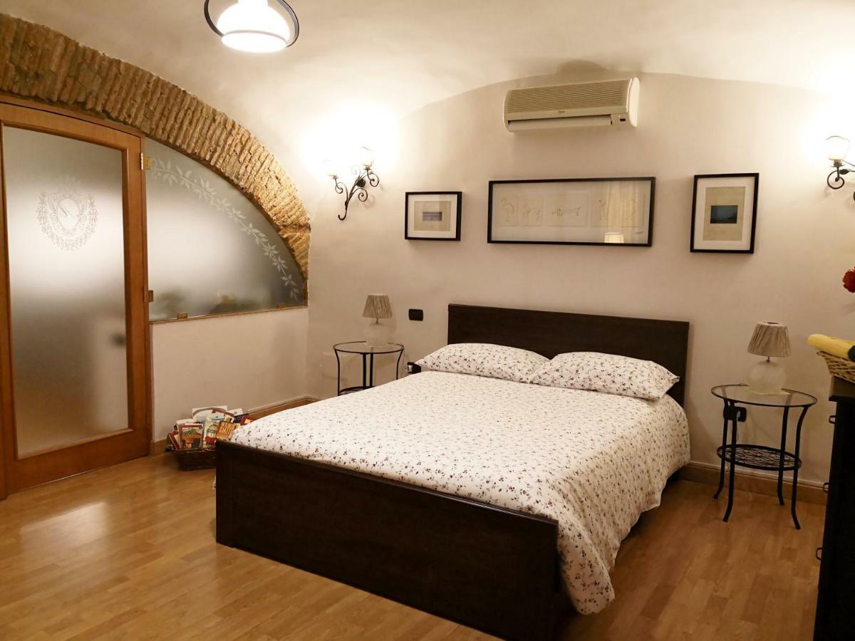 Villa L' Arcata A Montesanto à Naples Extérieur photo